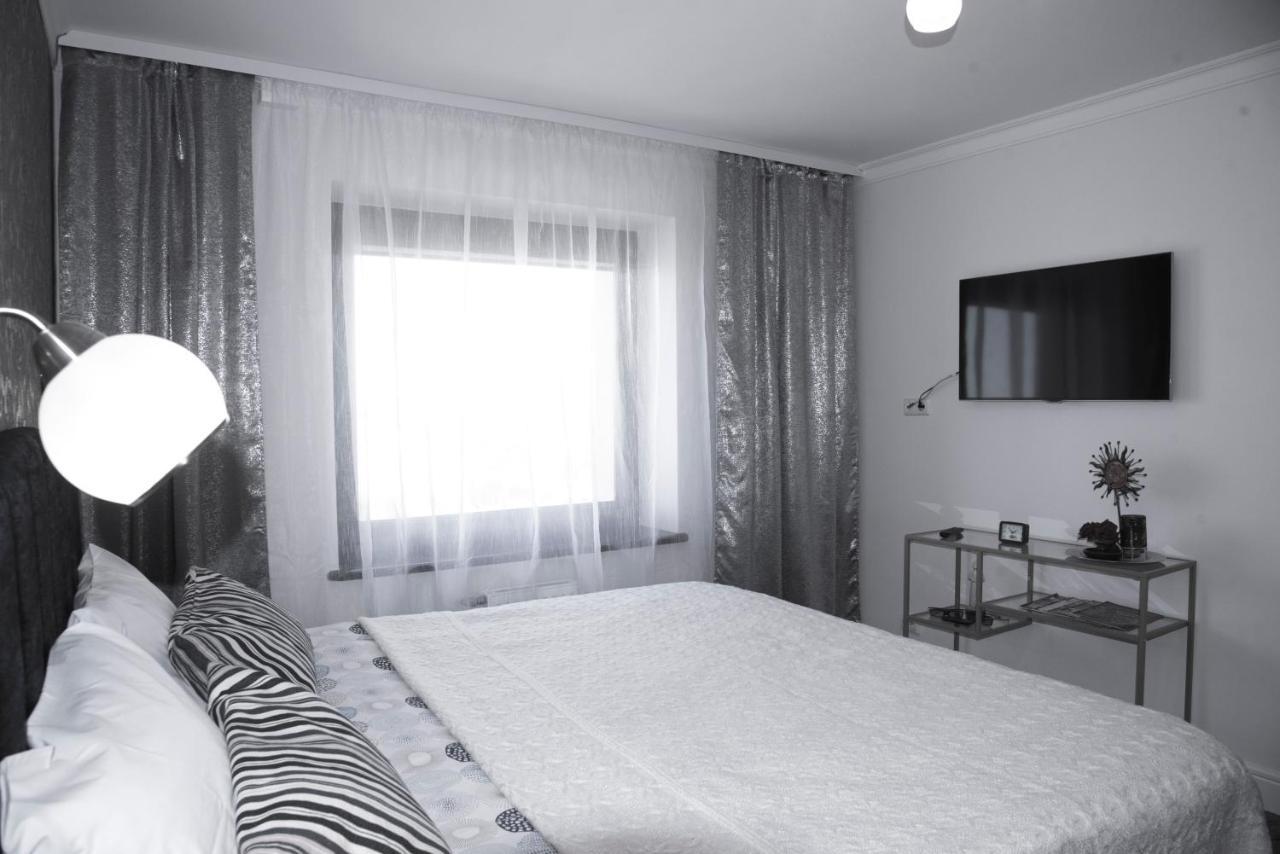 Lyra63 Large 80Sq M Top 14 Floor Šiauliai Dış mekan fotoğraf