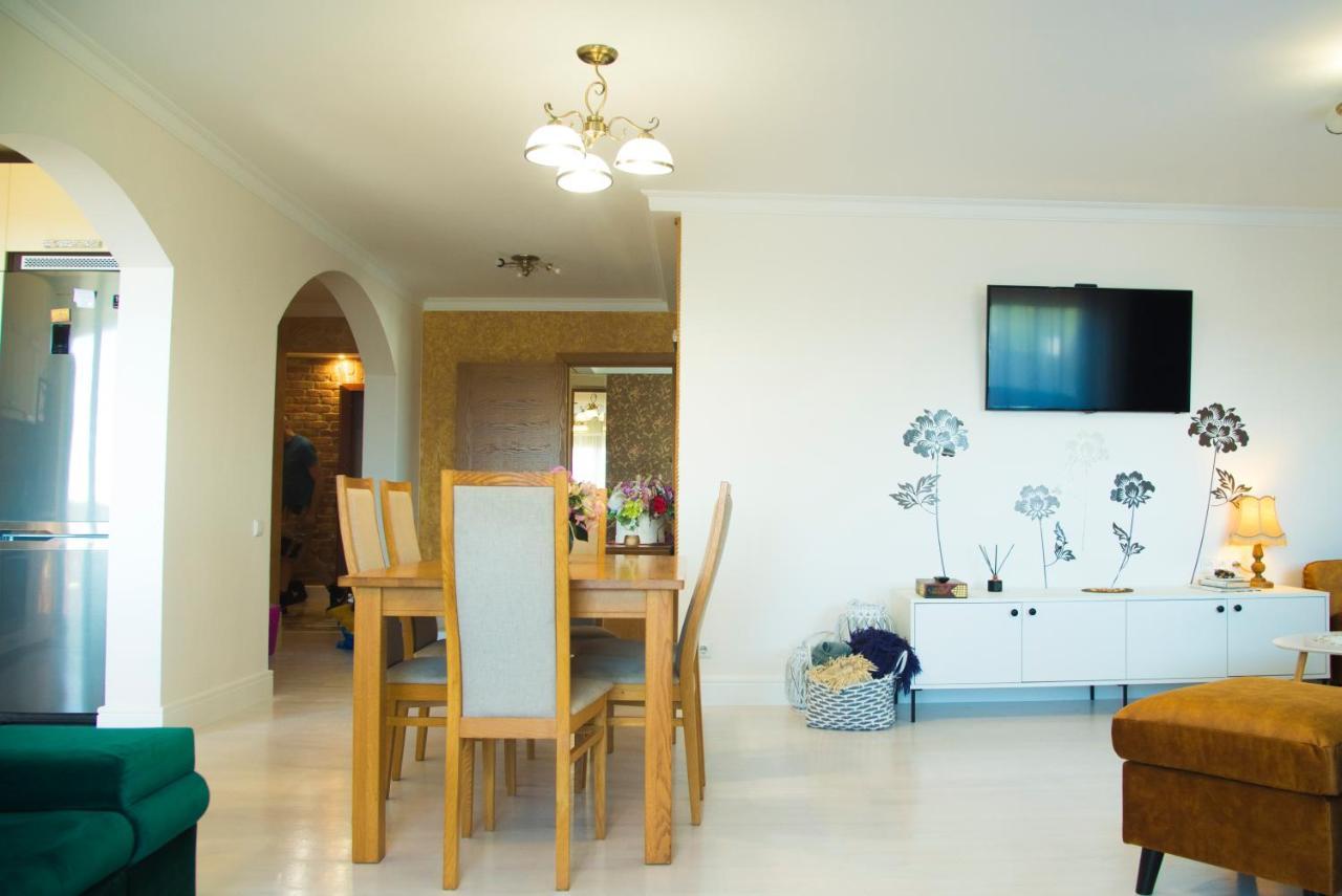 Lyra63 Large 80Sq M Top 14 Floor Šiauliai Dış mekan fotoğraf