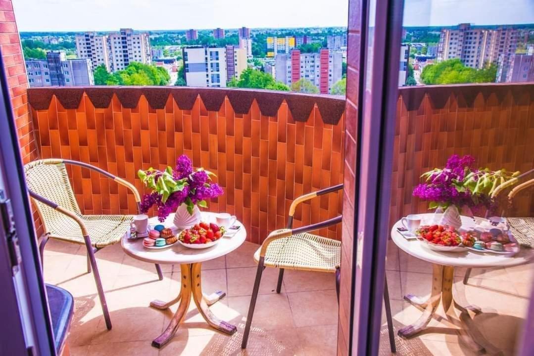 Lyra63 Large 80Sq M Top 14 Floor Šiauliai Dış mekan fotoğraf